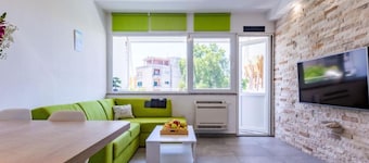 Artsea Apartment