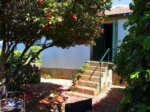 Deluxe Twin Room, Balcony, Garden View | Terrace/patio - Quinta da Calçada (Melgaço)