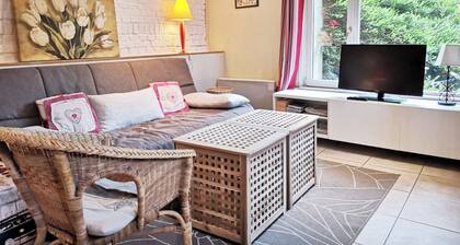 Comfortable duplex in quiet country setting, 15min from Lille