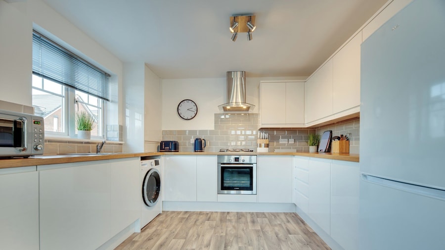 Watch Tower Apartment by Week2Week