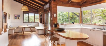 Characterful 3 bedroom cottage walking distance to stunning Margaret River town!