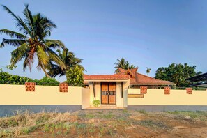 Exterior - ELIVAAS Breeze & Grains 3BHK with Patio (Kuttanad Taluk)