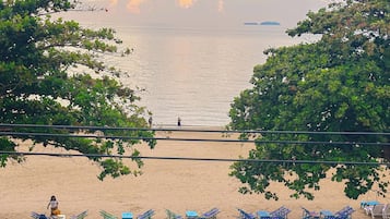 Deluxe Room, Ocean View | Beach/ocean view