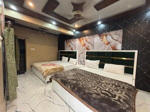 Deluxe Room - Omji Ashram - Darshan Bhawan (Ayodhya)