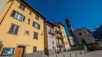 Appartamento, 1 letto king con divano letto, vista città | Esterni