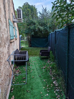 Terrace/patio - Furnished T2 apartment in a quiet villa in Mougins (Mougins)