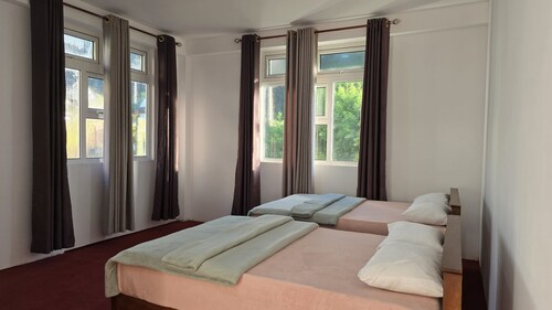 Mellow Breeze - Serene 3-bedroom bungalow in charming Nuwara Eliya