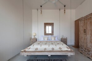 Biệt thự Deluxe, ban công, quang cảnh hồ bơi