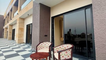 Junior Suite, Bathtub | Exterior detail