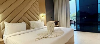 Riviera Hotel & Resort