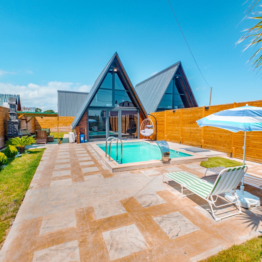 舒適單棟小屋 | 泳池