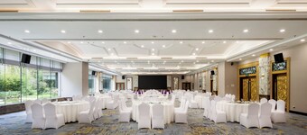 Fragrant Hill Empark Hotel