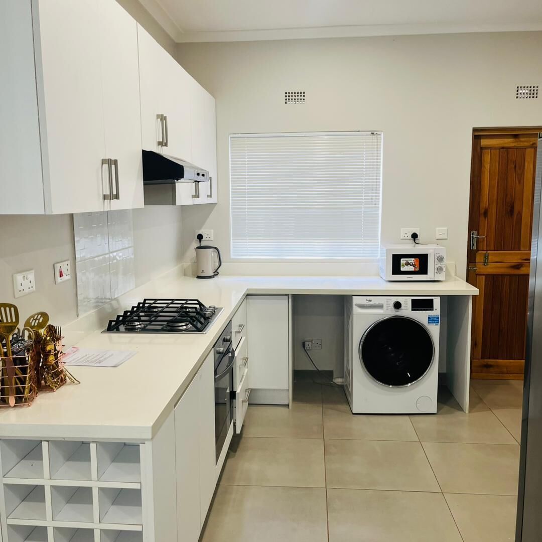 Căn hộ, máy điều hòa, quang cảnh vườn | Bếp riêng