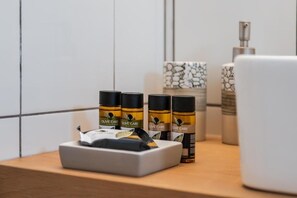 House, Sea View | Bathroom amenities - Anatolika beach cottage  (Kerames)