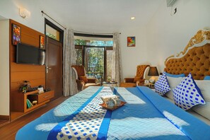 Deluxe Villa, Balcony, Garden View | Free WiFi - Alaya Stays 3BHK Golden Meadow Villa (Kasauli)