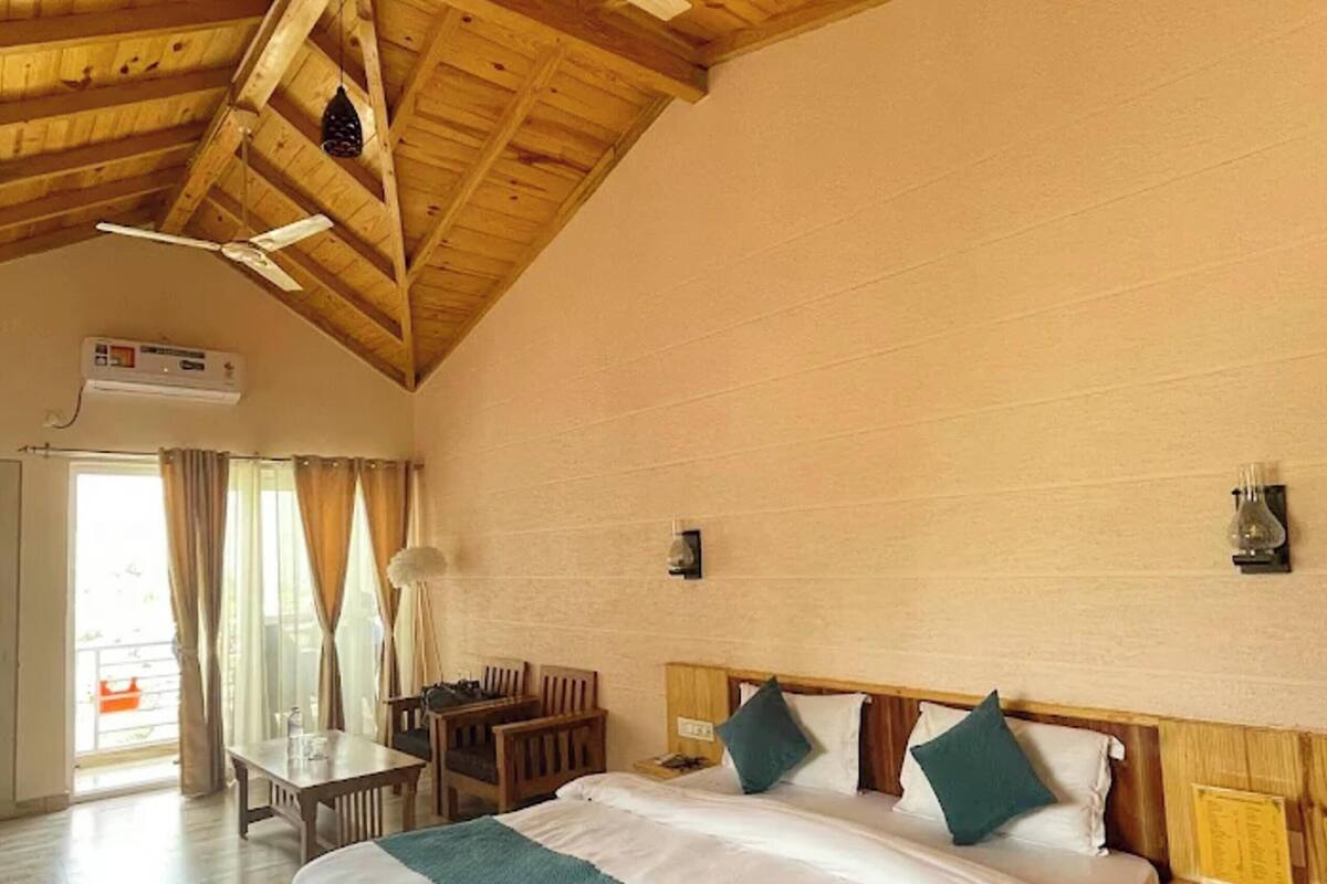 Deluxe Double Room, Lake View | View from room