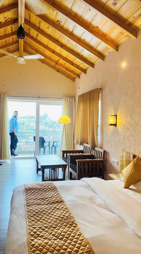 Deluxe Double Room, Lake View - Mohini Hotel Lake View Cottage Bhimtal (Bhimtal)