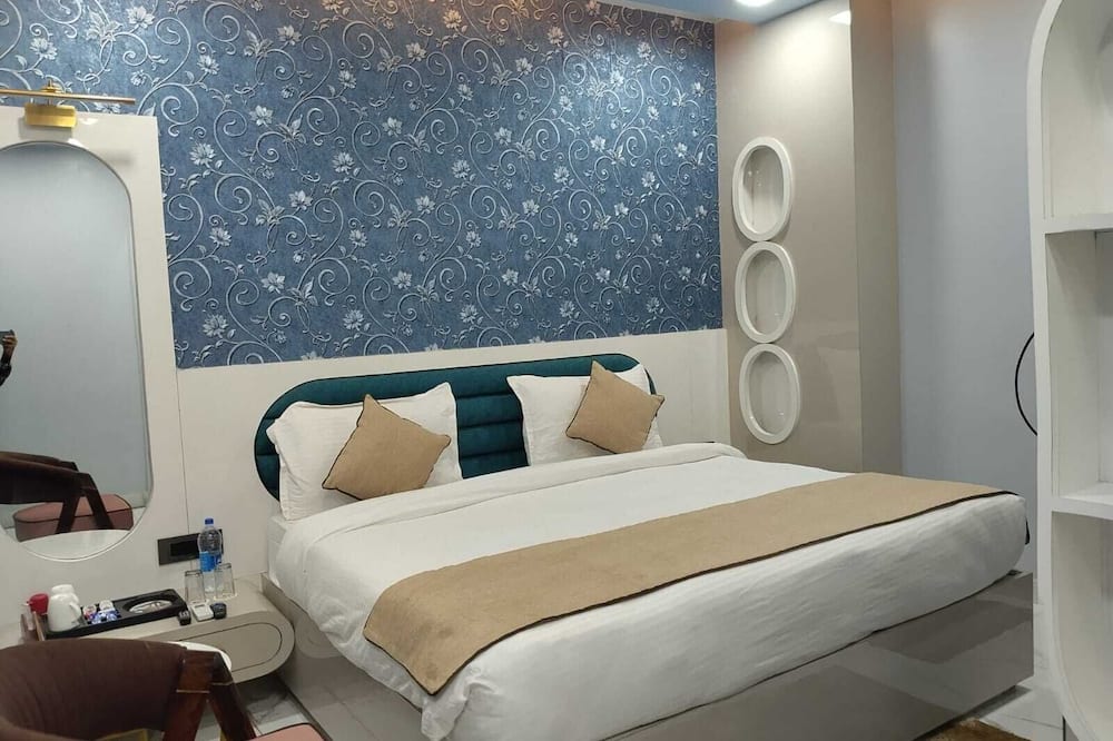 AD PREMIUM HOMES 3