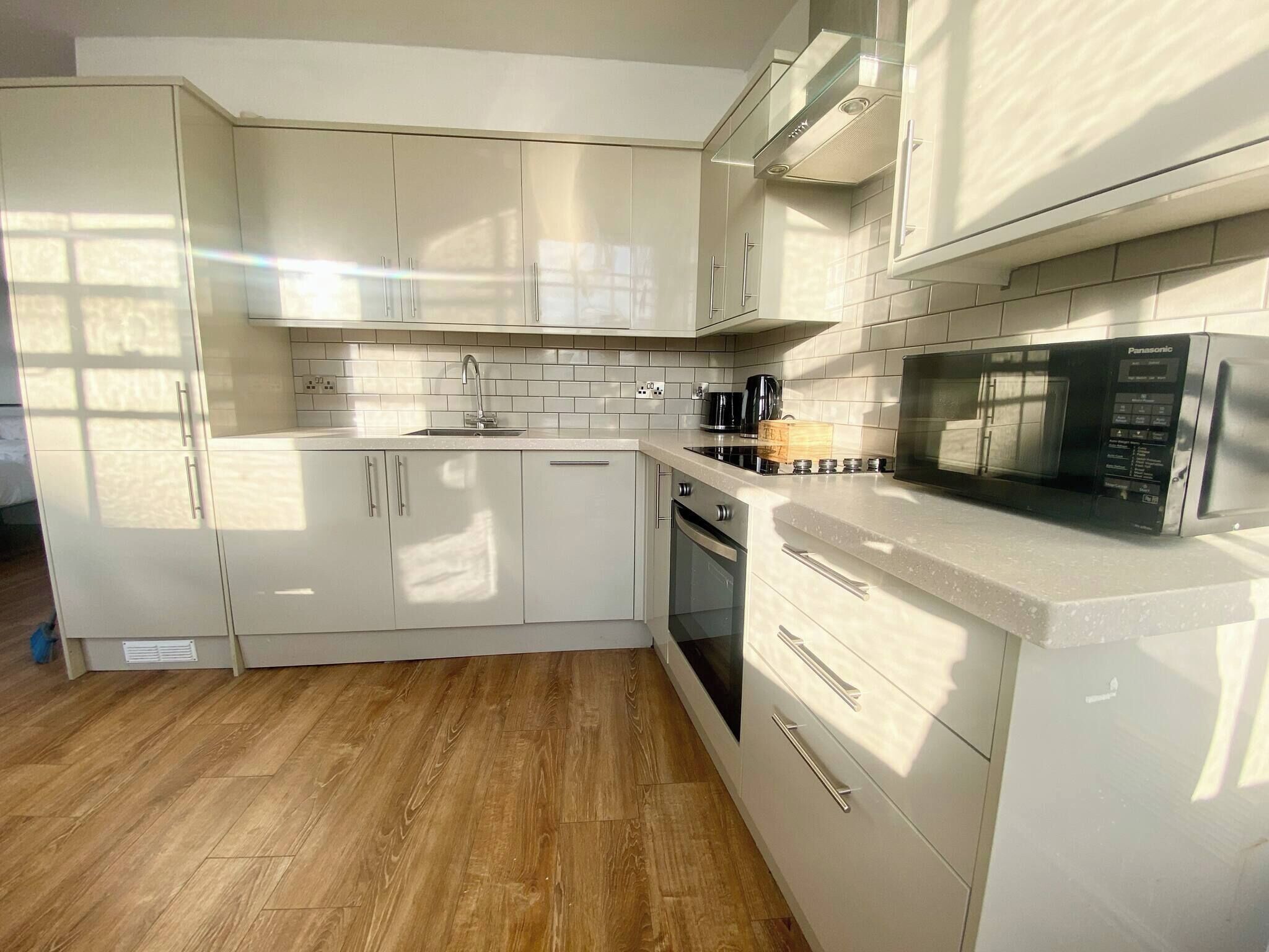 Apartment, 1 Bedroom, City View | Interior