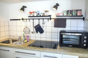 Private kitchen - Urban & stylish City Suite | With feel-good factor - Well connected - With garage (Meidling)