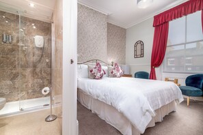 슈피리어 더블룸, 시내 전망 | 욕실