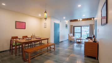 Rom – superior | Spiseområde på rommet