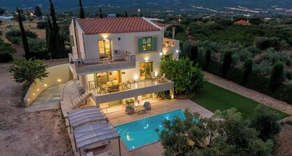 Elia country villa 5BR 5BA with Private Pool