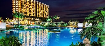 Oriental Hotel Okinawa Resort and Spa