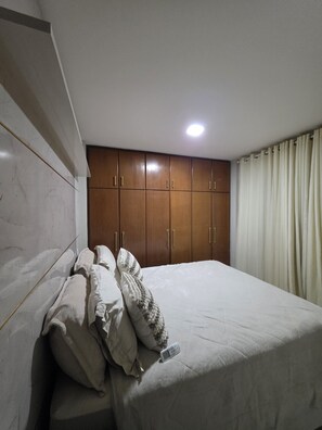 3 bedrooms, iron/ironing board, WiFi - Comfortable and well-located apartment in Goiânia. Perfect for MotoGP. (Goiânia)