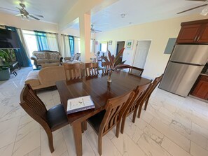 Interior - Serene Family - 4Bed/4Bath Private Ensuite (Cruz Bay)