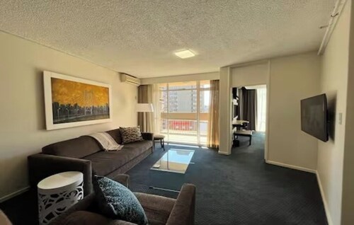 Park 801 Executive Suite