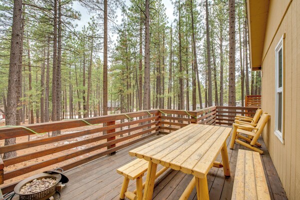 Hot Tub, 1 Mi To Beach: South Lake Tahoe Home! - South Lake Tahoe, CA