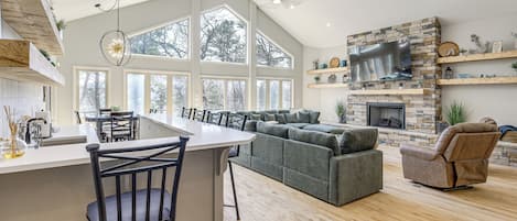 House (Multiple Bedrooms) | Interior