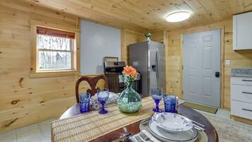 Apartment (1 Bedroom) | Bahagian dalam