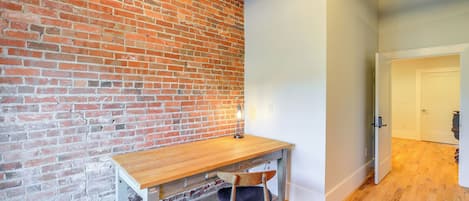 Apartment (0 Bedroom) | Interior