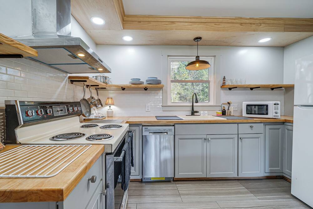 Deck & Spacious Yard! Wilmington Gem on Half-acre - Myrtle Grove, NC