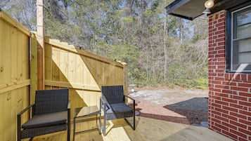 Cottage (2 Bedrooms) | Interior