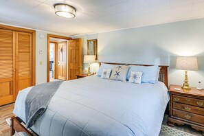 Cottage (2 Bedrooms) | Interior - Walk to Pigeon Hill Bay: Coastal Maine Cottage (Steuben)