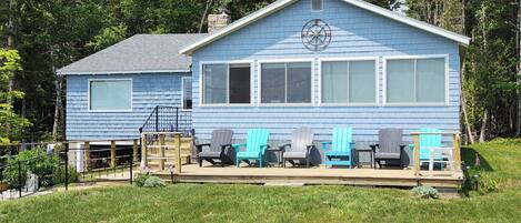 Cottage (2 Bedrooms) | Front of property