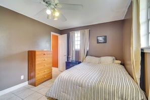 Interior - Fenced-in Yard + Patio: Pet-friendly Carriere Home (Carriere)