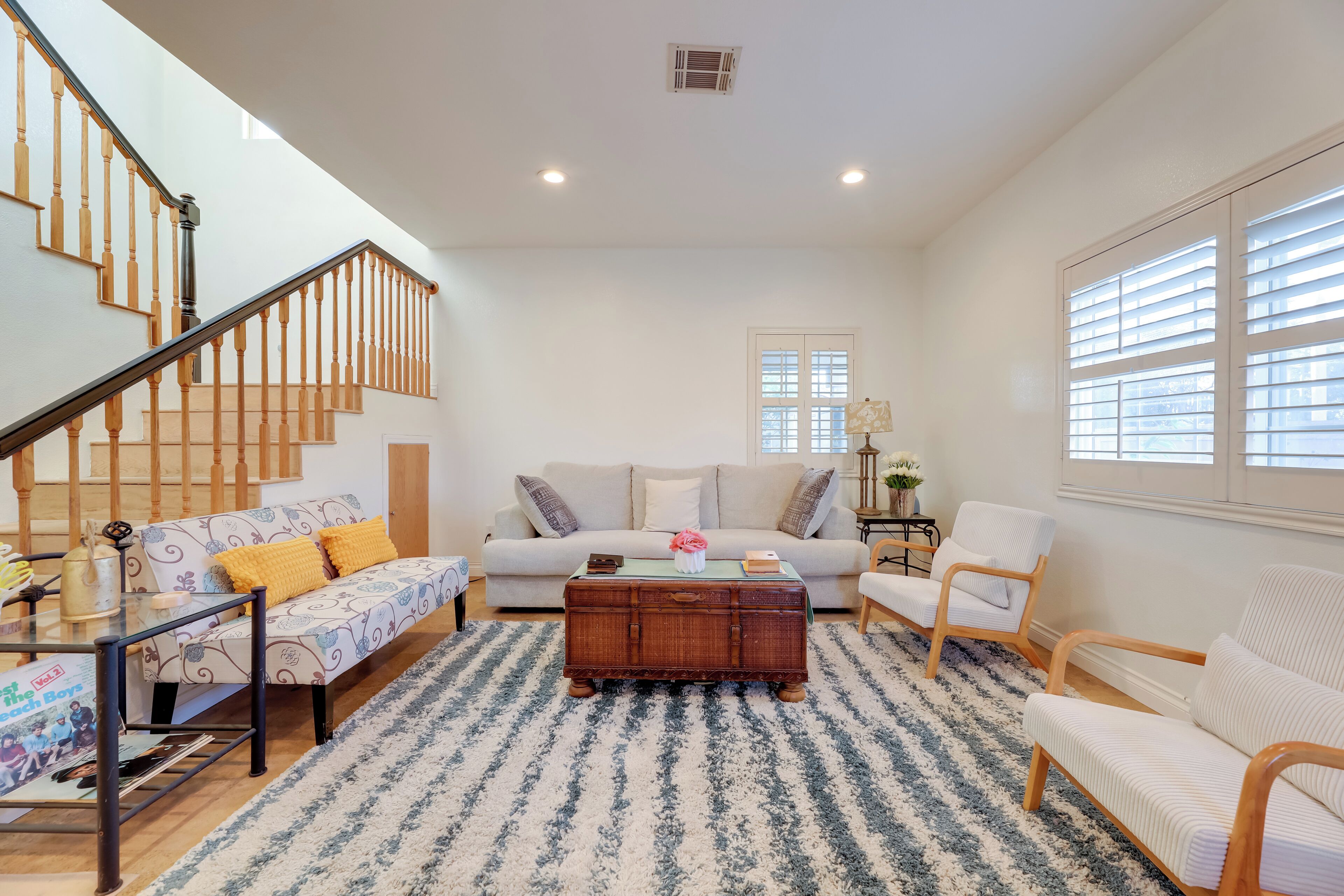 House (4 Bedrooms) | Front of property