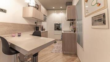 Appartement, uitzicht op tuin | Privékeuken