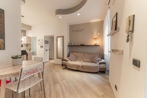 Apartment, Garden View | Living area - Il Nido di Roma - Ospedale Gemelli (Rome)