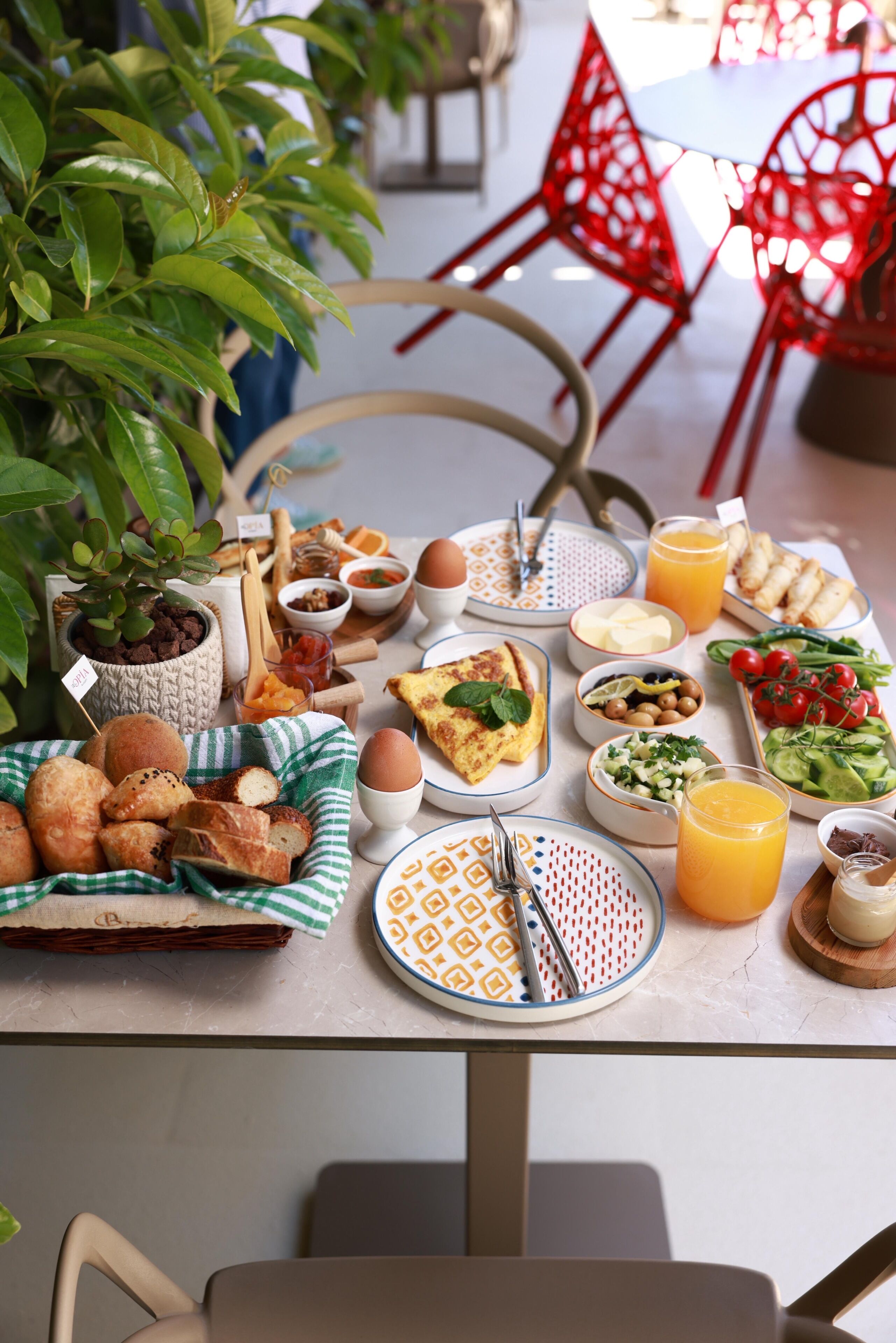 Tägliches inbegriffenes nach Wunsch zubereitetes Frühstück
