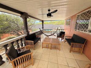 Terrace/patio - Casa Ariba! Aruba Adventure and Explore near all… (Santa Cruz)