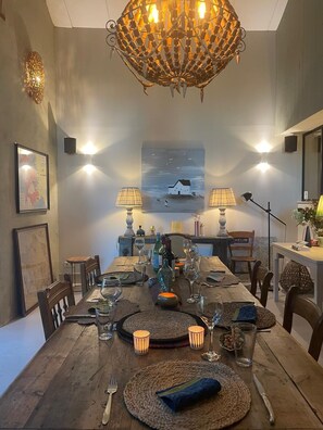 Dining - Stylish country retreat 5 minutes from Monpazier sleeps 14 with private pool, (Saint-Marcory)