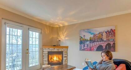 Alpina Condo 3209 | Cozy Retreat in St-Sauveur