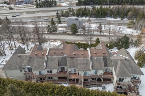 Alpina Condo 3209 | Cozy Retreat in St-Sauveur