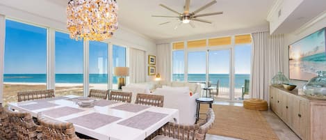Condo, 4 chambres | Restauration