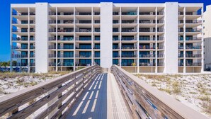 Condo, 2 phòng ngủ | Ngoại thất